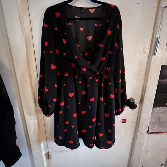 Silky open low cut, long sleeve heart mini dress. Never worn. - Picture 2 of 3